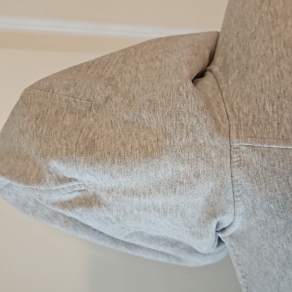 383. Lululemon Split Hoodie - Picture 9 of 11